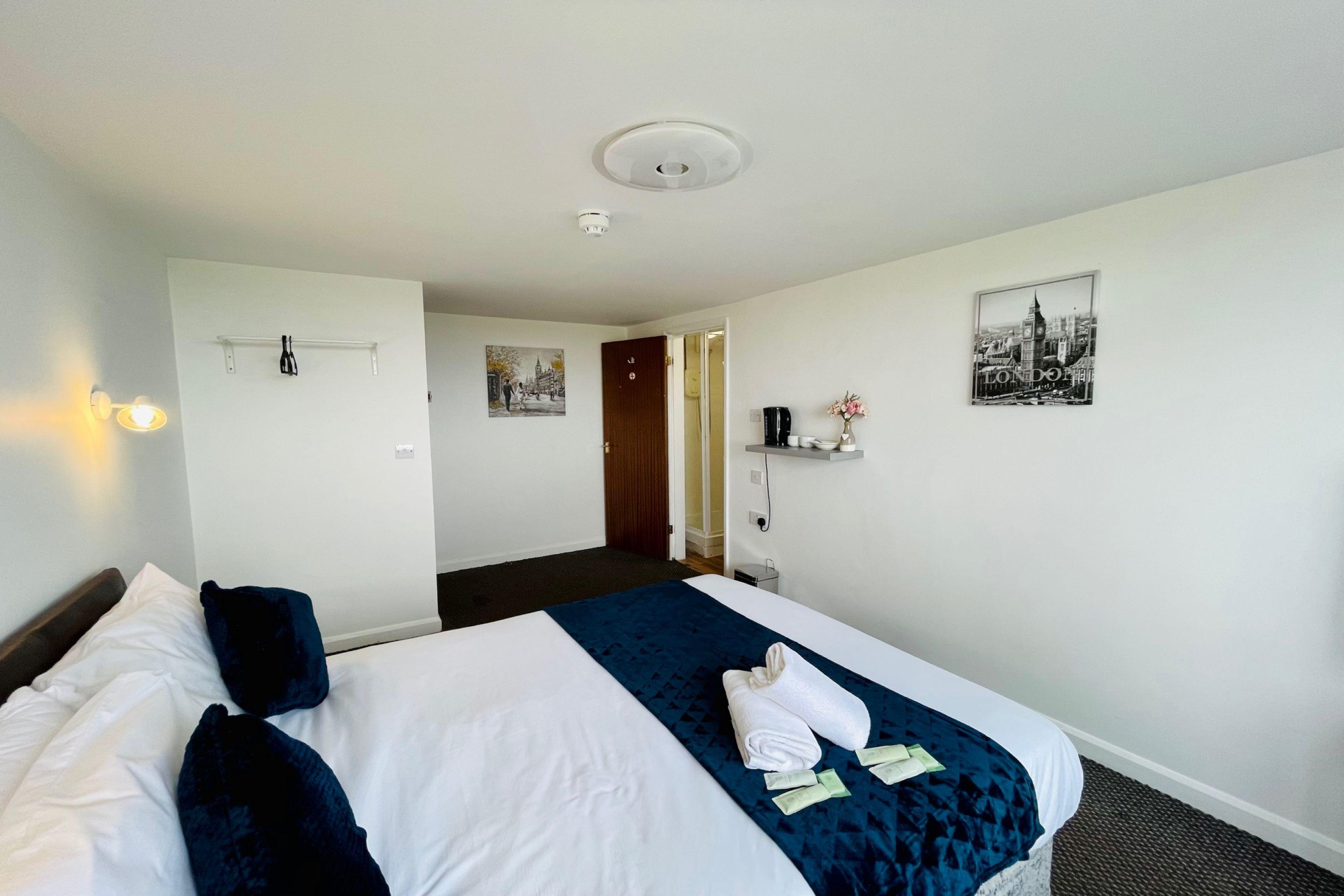 Hotel Oyo The Sun 3*