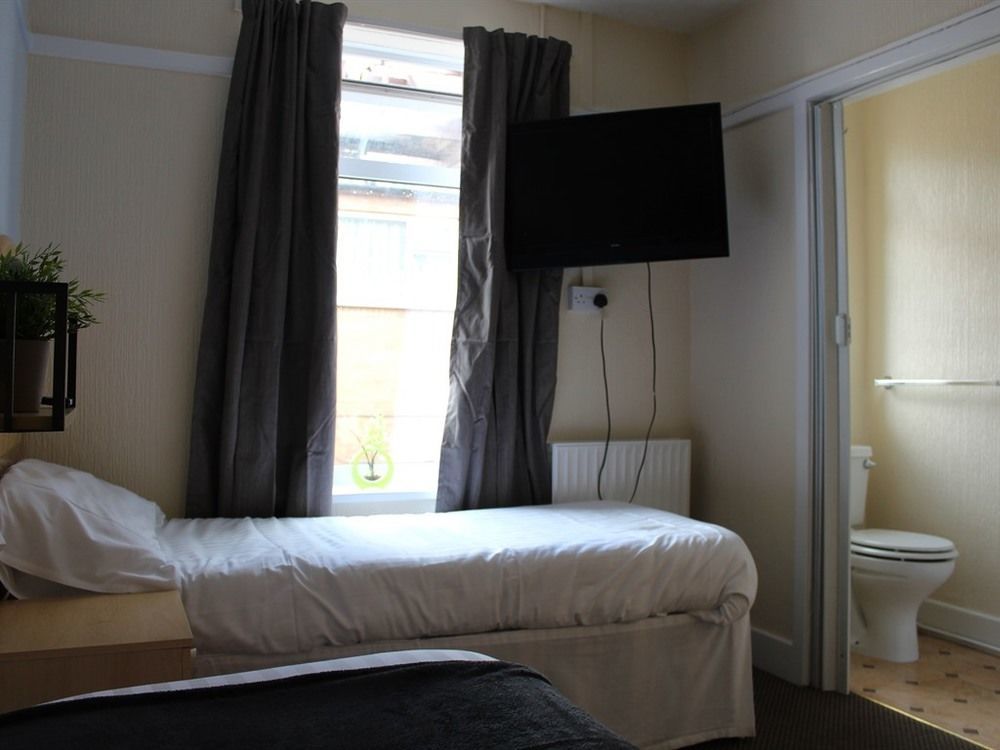 Hotel Oyo The Sun 3*